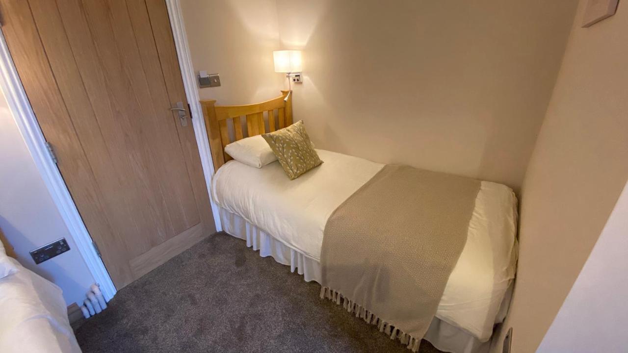 Butterchurn Guest House Otterburn Exterior photo